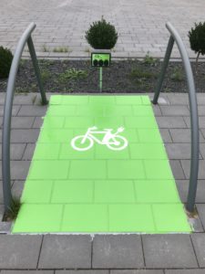 Laden Sie doch ihr eBike beim Steuerberater Wewers im Osnabrücker Hafen.